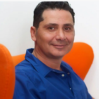 Dr. Nizar Ishaq