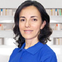 Dr. Paula Andrea Riveros