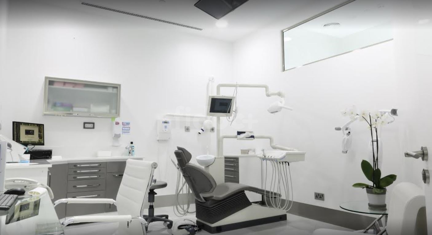 Just White Dental Clinic, Dubai