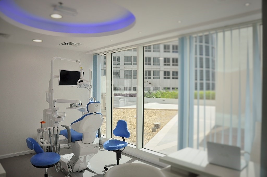 Rona Rabah Dental Clinic, Dubai