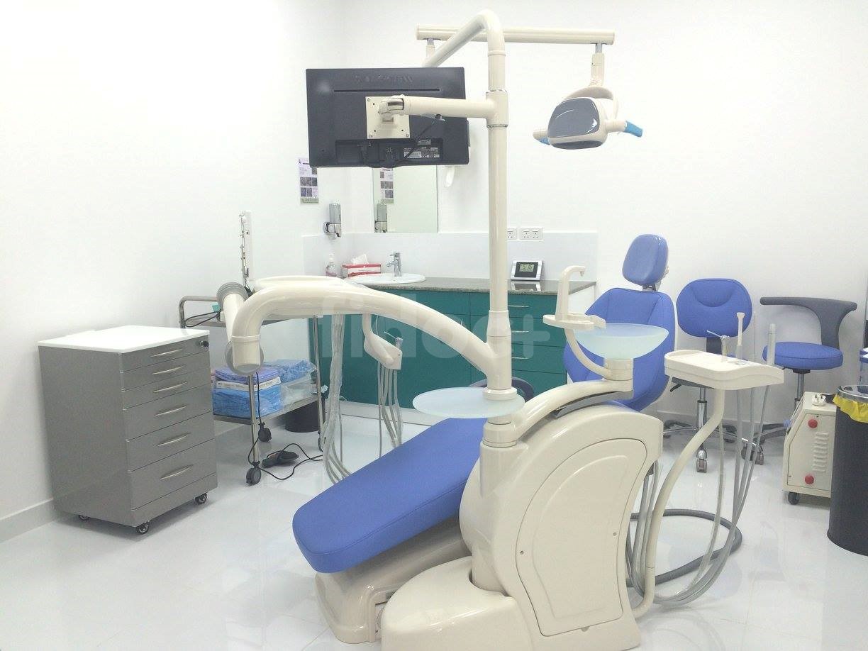Dr. Thomas Dental Implant Clinic, Dubai