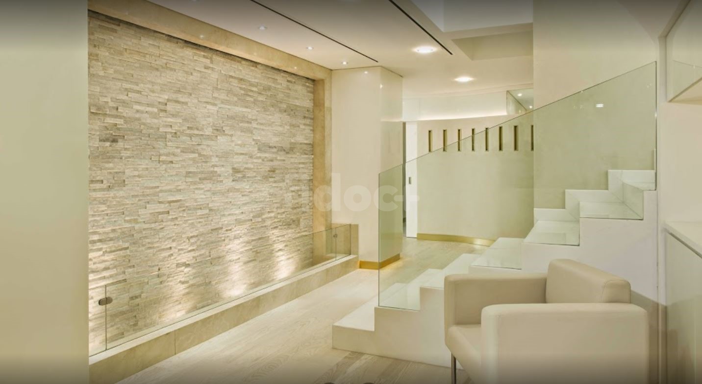 APA Aesthetic Dental And Cosmetic Centre, Dubai