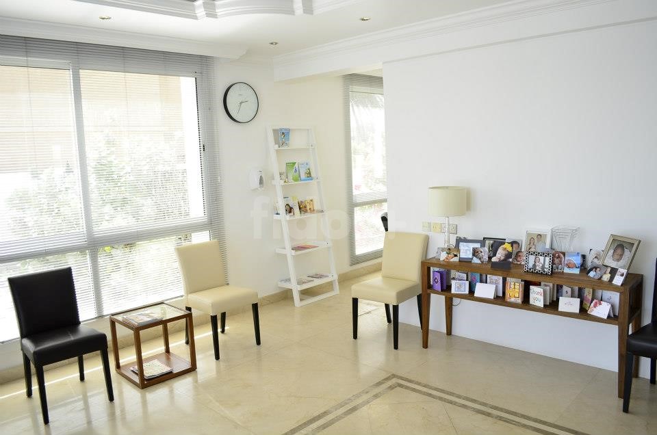 The White House Clinic, Dubai