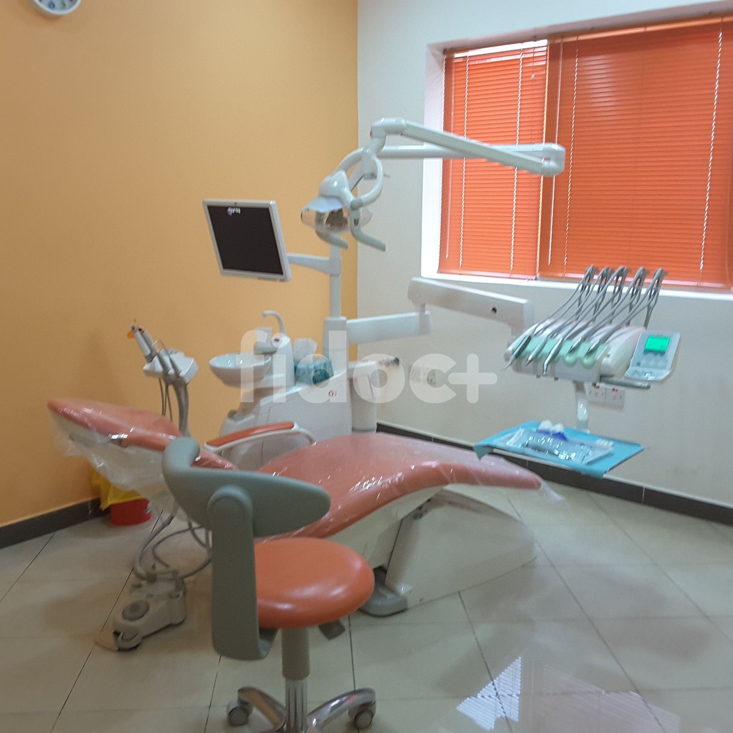 32 Smile Stones Dental Care Center, Dubai