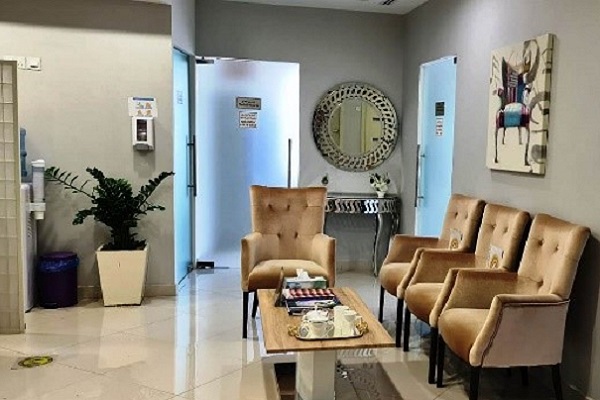 Pearly White Dental Clinic, Dubai