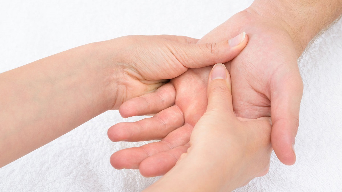 Hand Therapy Treatment in Dubai The Health Blog Fidoc